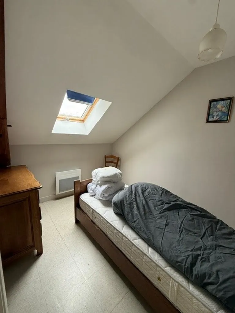 Chambres - Maison de 3 Chambres au Centre de Maisoncelles-en-Brie