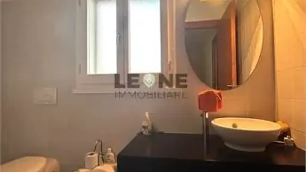 Salles de bain - Modern Apartment with Balcony in Vignola