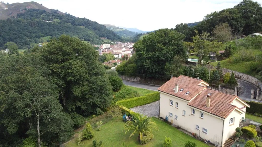 Õhuvaade - Chalet with Mountain Views in Caxidi, Parres