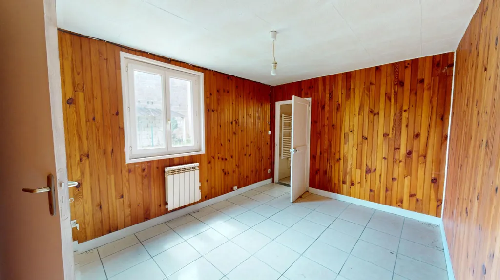 Pièces - Lot de Deux Maisons à Châteauroux, Proche Hôpital