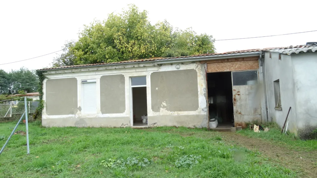Välivaade - Renovable House with Garden in Virelade
