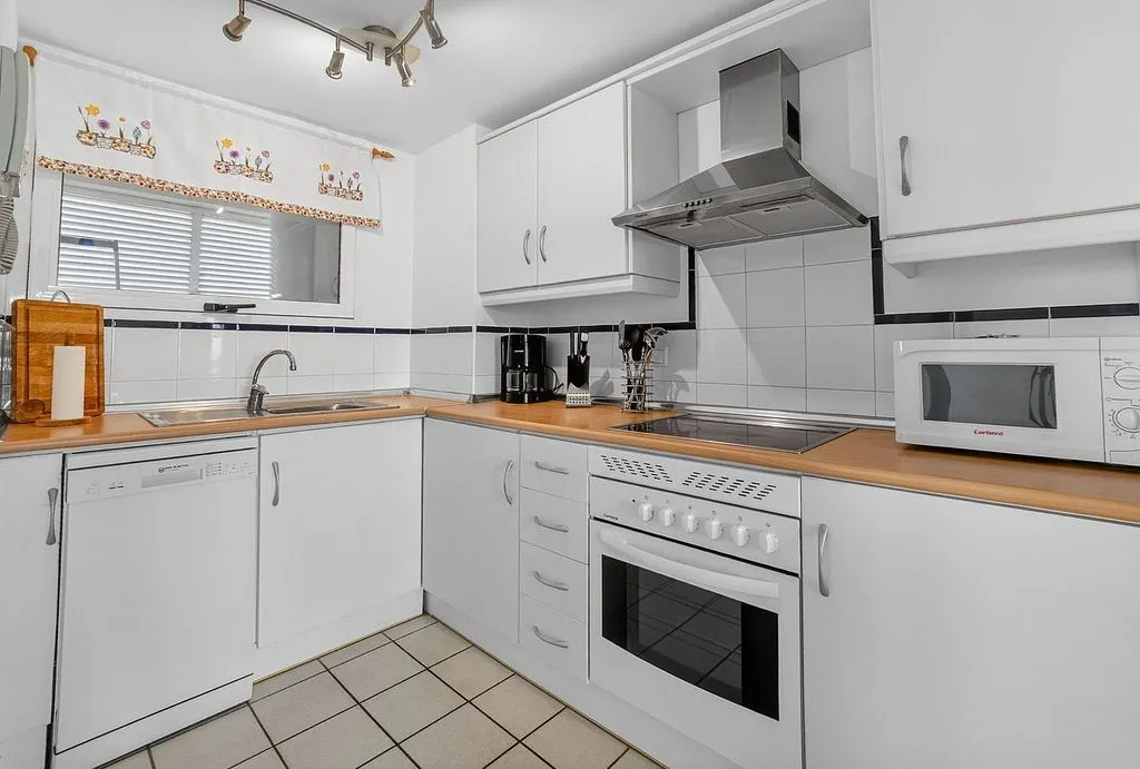 Cuisine - T2 Apartment with Pool in Orihuela Costa