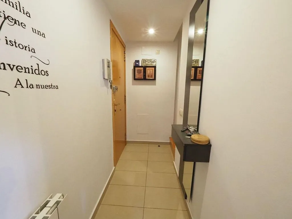 Hallway - Duplex with Balcony in Ca n'Oriol