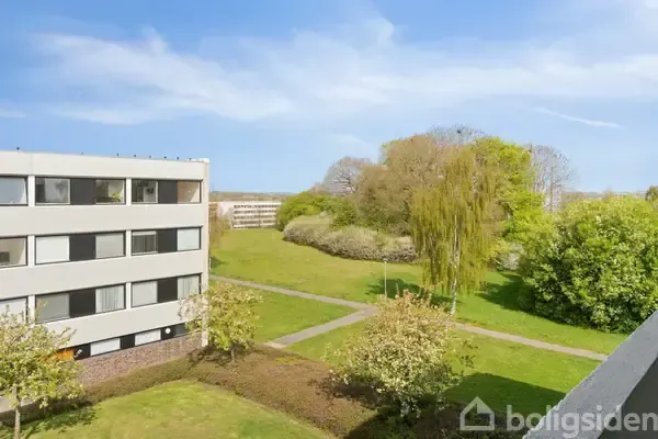 Aed - Apartment with Balcony in Viby J
