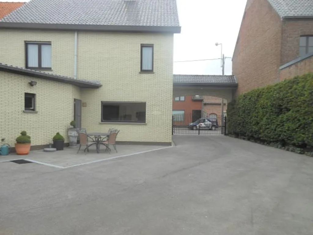 Extérieur - Maison Familiale avec Looft à Bruxelles