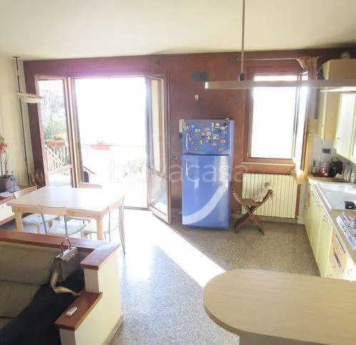 Köök - Villa with Panoramic View in Pesaro