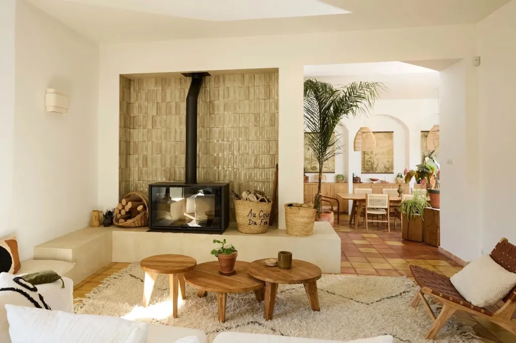 Elutuba - Rustic Bastide with Pool in Puyricard