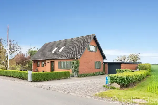 Välivaade - Villa with Garden in Otterup