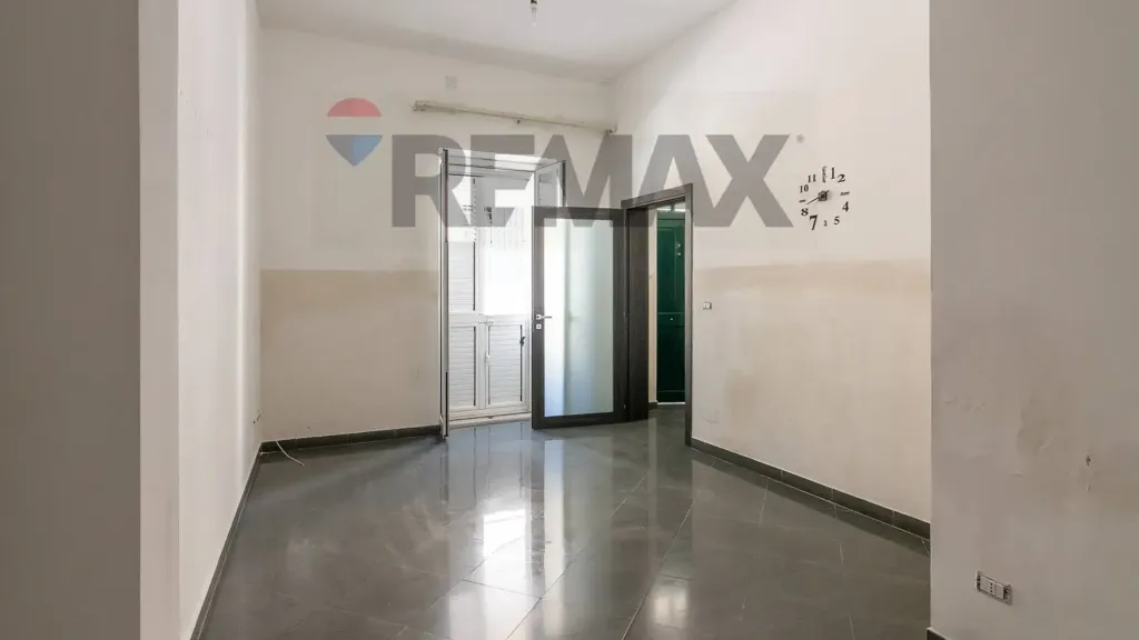 Esik - Independent House with Terrazzo in Comiso