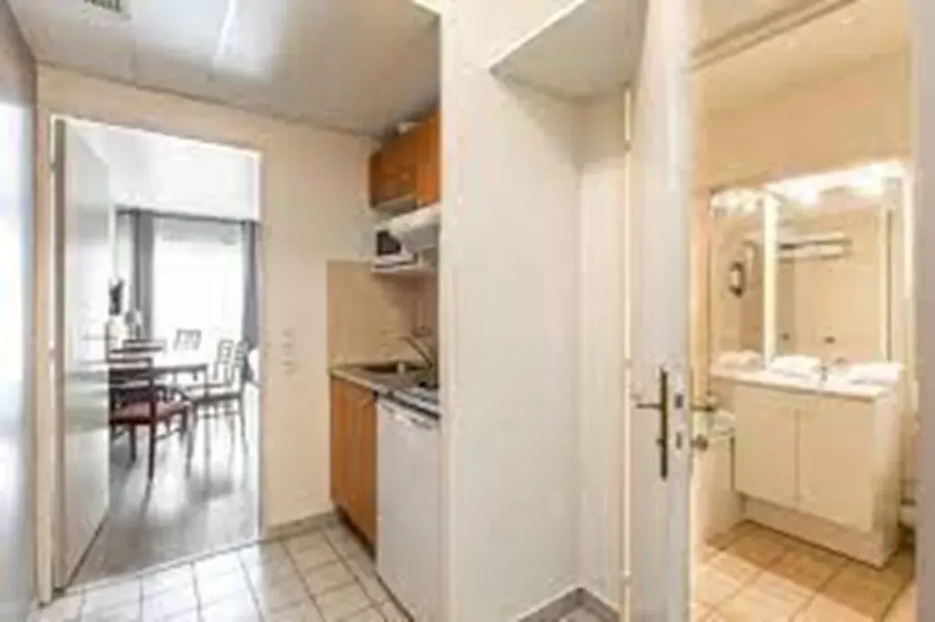 Cucina - Studio Apartment with Pool in Montévrain