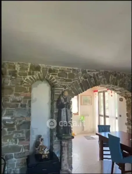Elutuba - Independent House with Garden in Cicerale