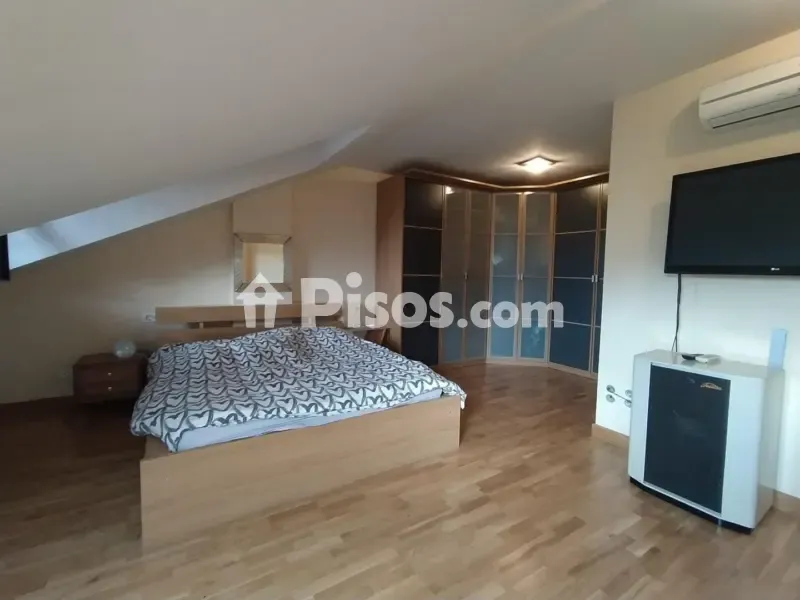 Chambres - Duplex with East View in Zona Alta, Ponferrada