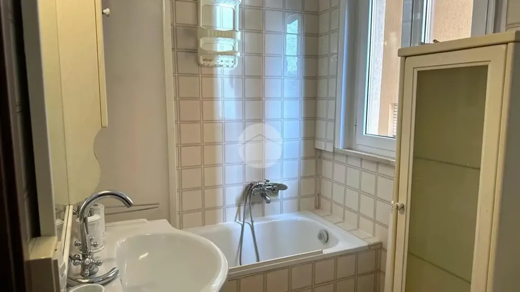 Appartement 4 pièces à IT