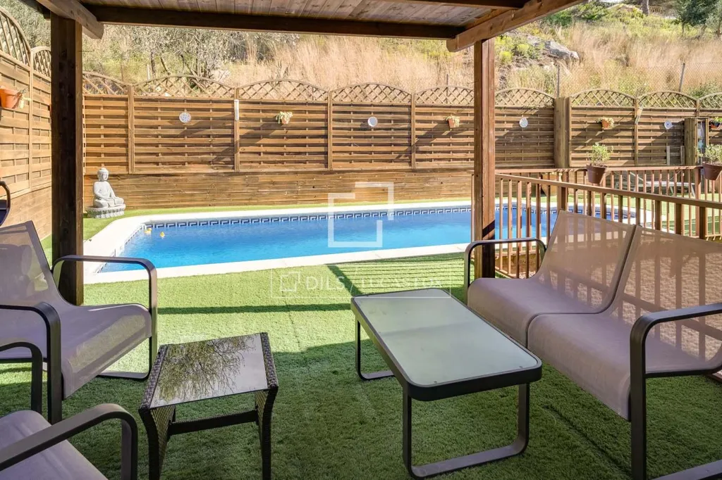 Piscine - Detached House with Pool in Vilassar de Dalt
