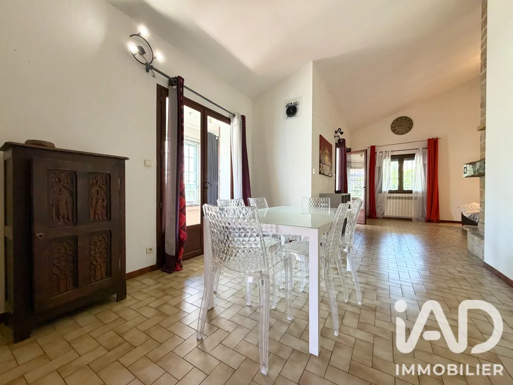Sala da pranzo - Three-Faced Villa with Verandas in Perpignan