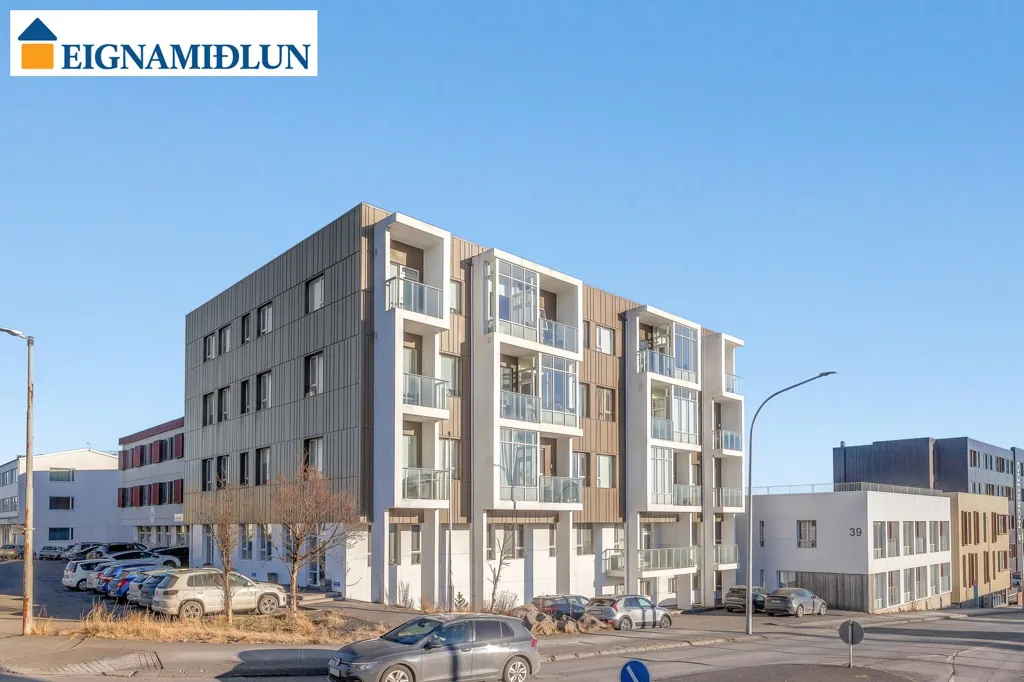 Esterno - Two-Bedroom Apartment with Customised Features in Reykjavik