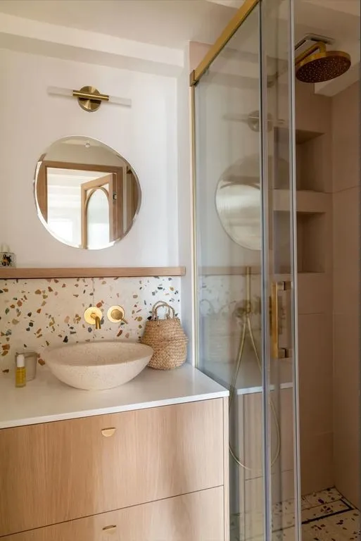 Salles de bain - Appartement Luxe avec Balcon Sud à Chambéry
