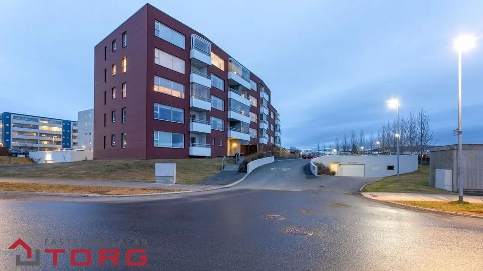 3-toaline korter asukohas Reykjavík