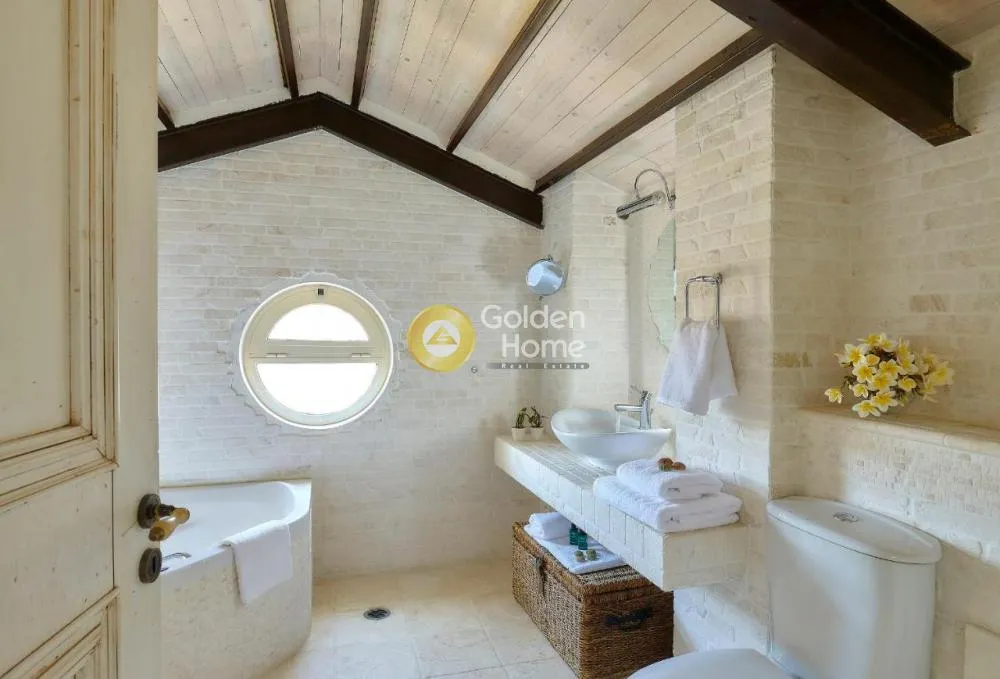 Vannitoad - Luxury Villa with Sea View in Gournes