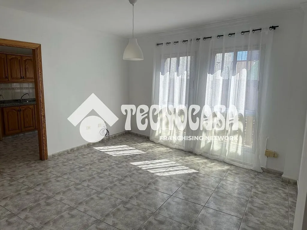 Söögituba - 2-Bedroom Apartment with Patio in Taco
