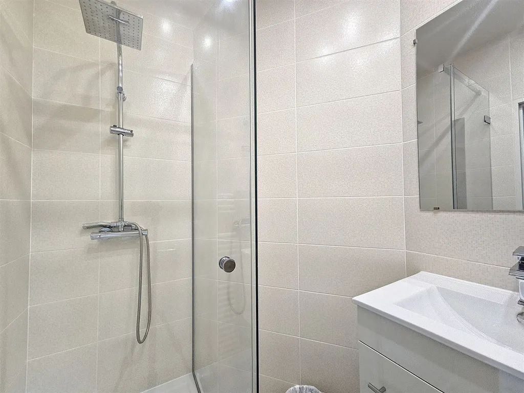 Vannitoad - Luxury Penthouse with Parking in Antwerp Centre