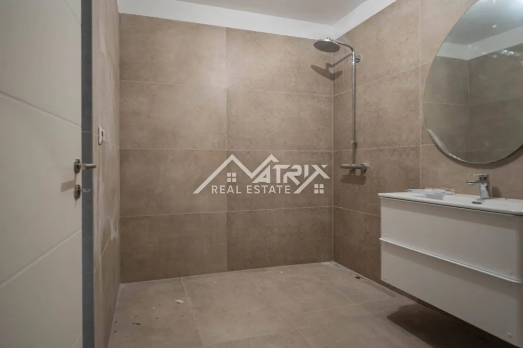 Salles de bain - Spacious Apartment with Terrace in Pula
