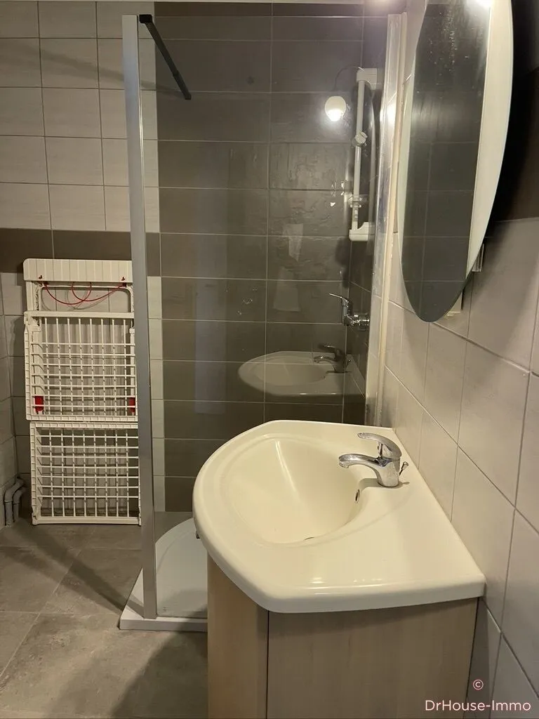 Salles de bain - Semi-detached House with Terrace in Vasperviller