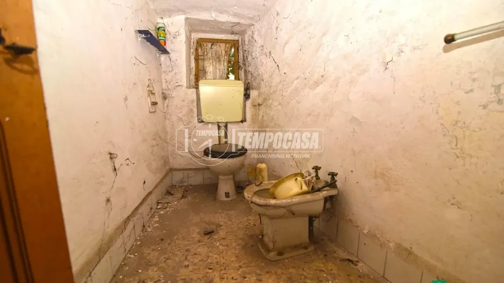 Vannitoad - Independent House with Balcony in Rocca Canavese