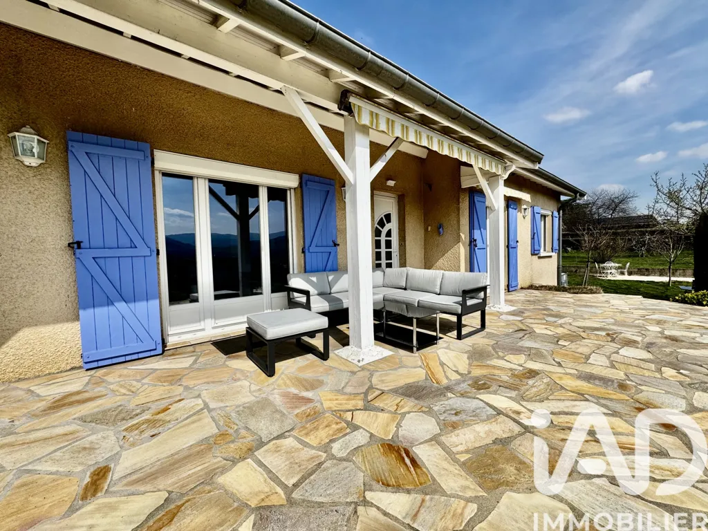 Terrazza - Traditional House with Garden View in Saint-Chamond