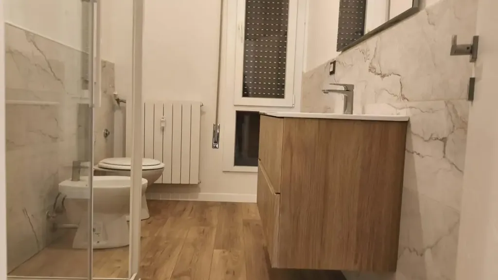 Salles de bain - Modernised Apartment with Balcony in Treviso