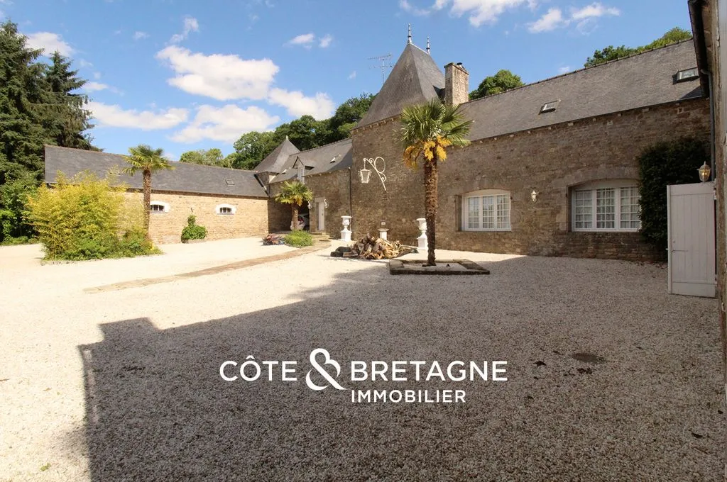 Jardin - Manoir Rénové avec Jardin à Hénon, Bretagne