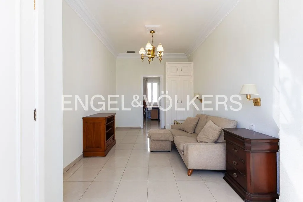 Séjour - Apartment with Balcony in Gran Vía, Valencia