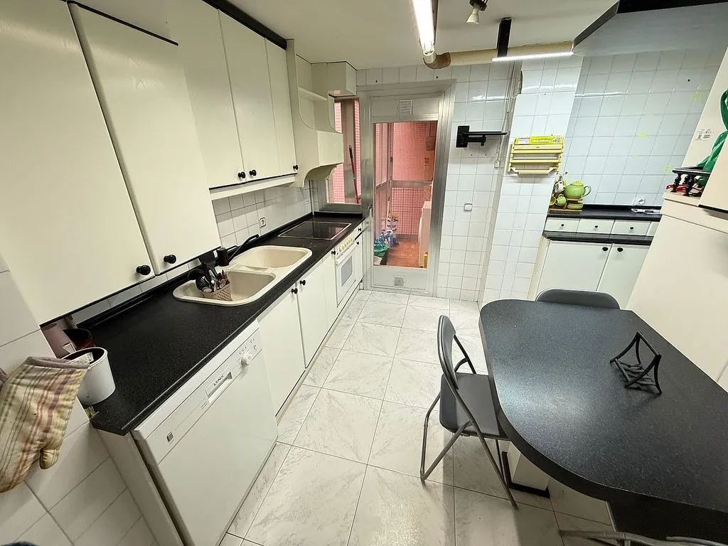 Köök - Bright Apartment with Balcony in Guadalajara