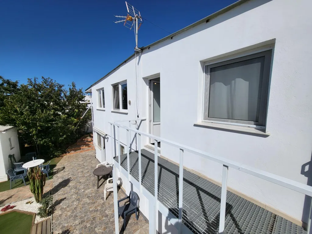 Terrass - Detached Villa with Private Garden in Arona