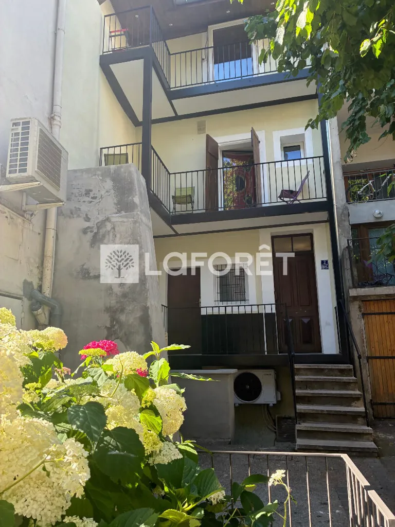 Exterior - Meubled 1-Bedroom Apartment in Rumilly Centre