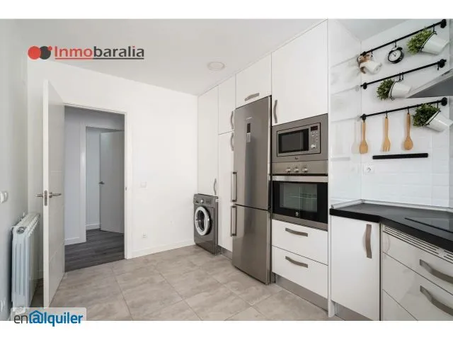 Cuisine - Modernised Flat with Air Conditioning in Arganzuela