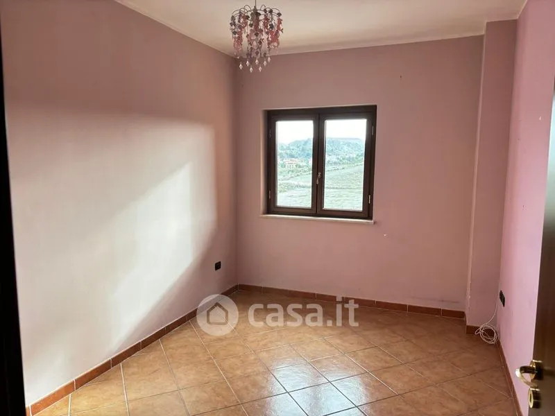 Pièces - Apartment with Terrace in Farina, Crotone