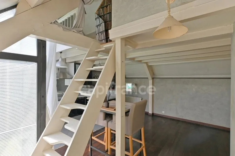 Toad - Charming Flat with Terrace in Maurecourt