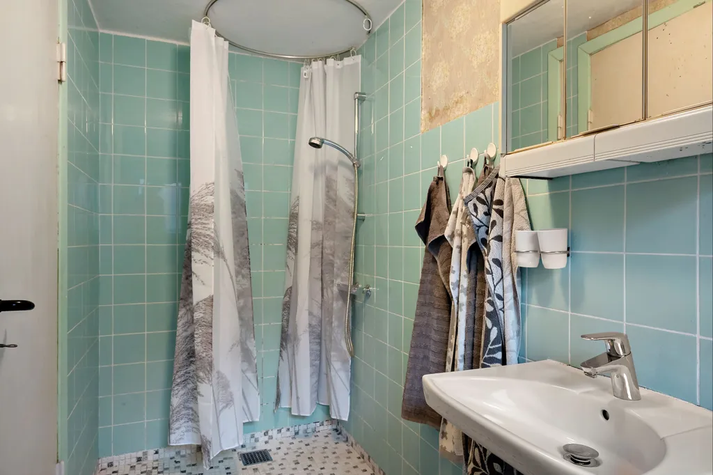 Salles de bain - Villa with 70s Character in Kolding