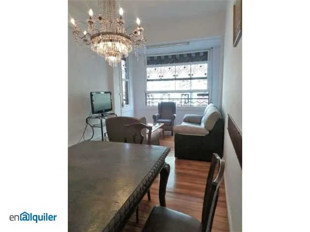 Söögituba - Furnished Flat with Balcony in Gros