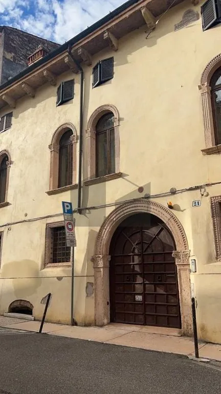 Välivaade - Historic Villa with Private Courtyard in Verona