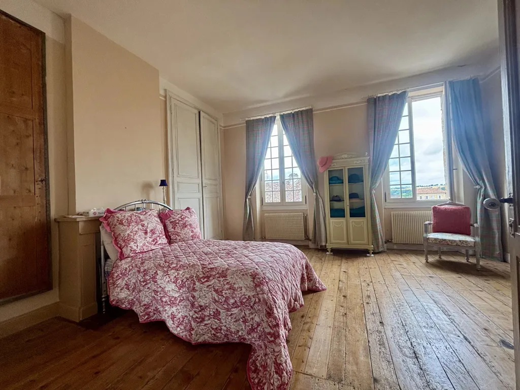 Chambres - Maison de Ville avec Terrasse au Centre de Condom