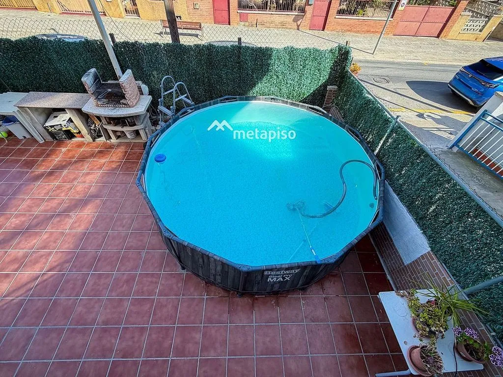 pool_area