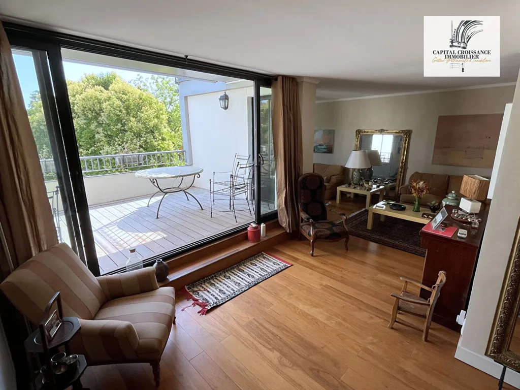 Séjour - Appartement avec terrasse sur Jardin Public à Bordeaux