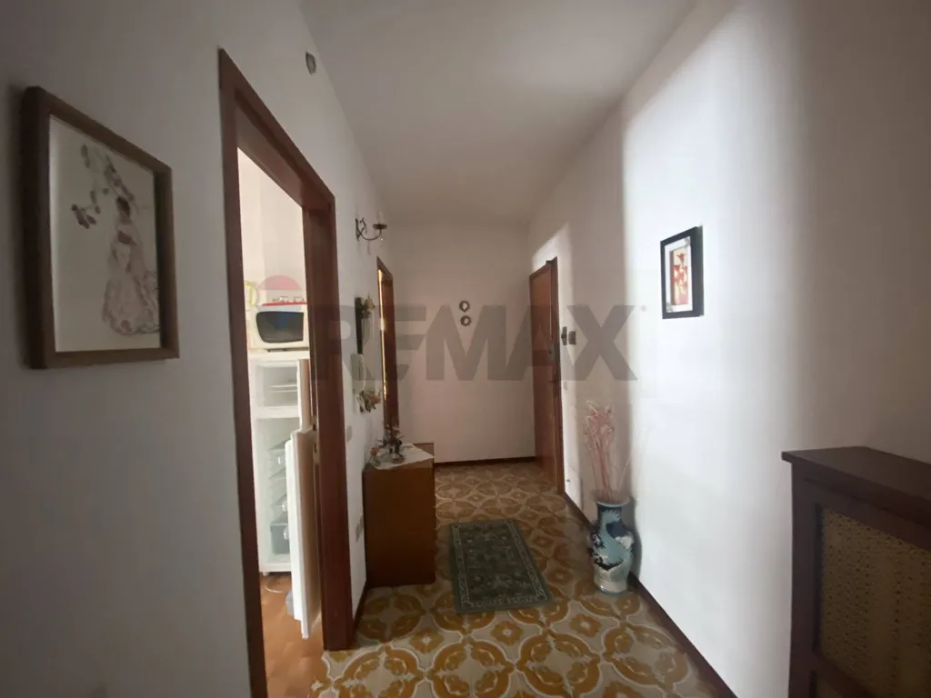 Entrée - Modern Apartment with Terrace in Oneta