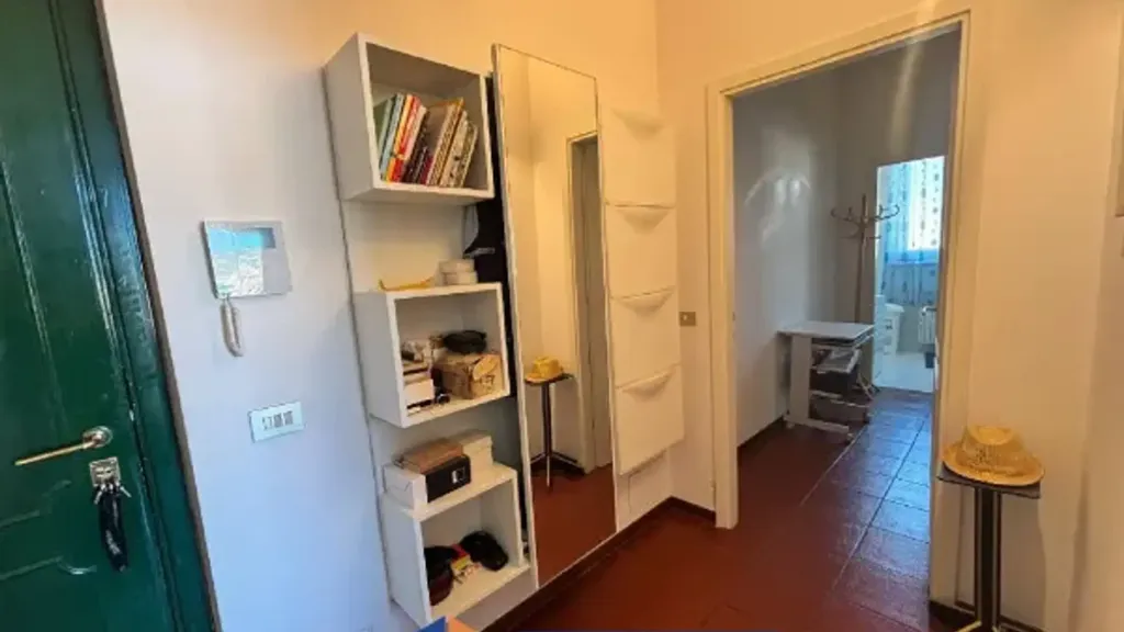 Esik - Apartment with Ascender in Central Florence
