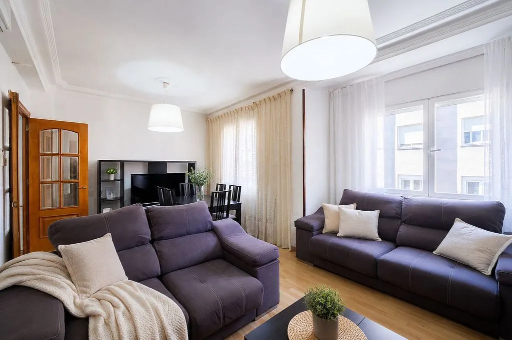 Séjour - 3-Bed Apartment with A/C in Zaragoza