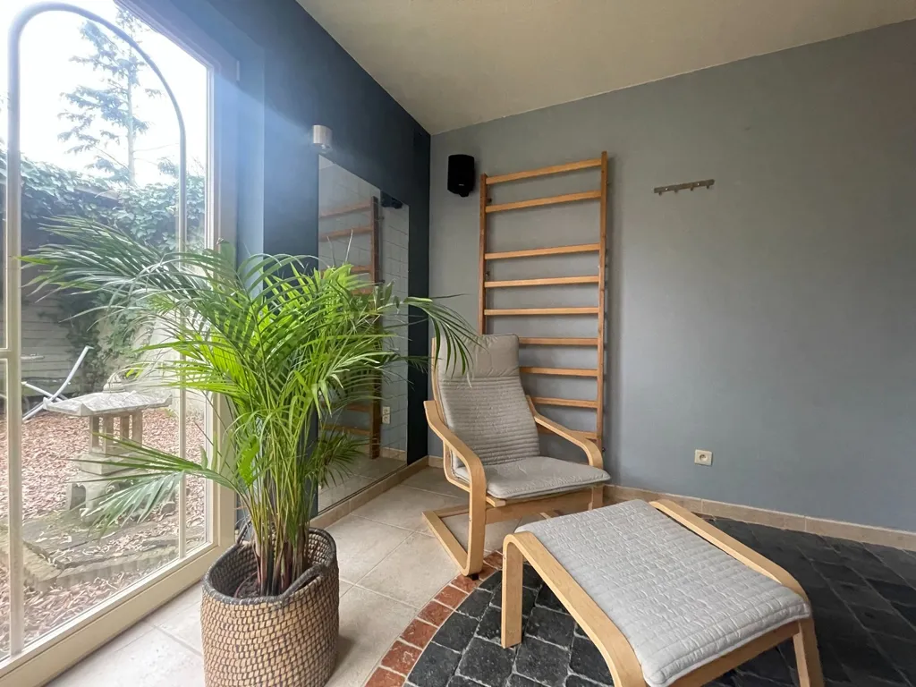 Pièces - Pratique à Louer avec Terrasse à Zwijndrecht