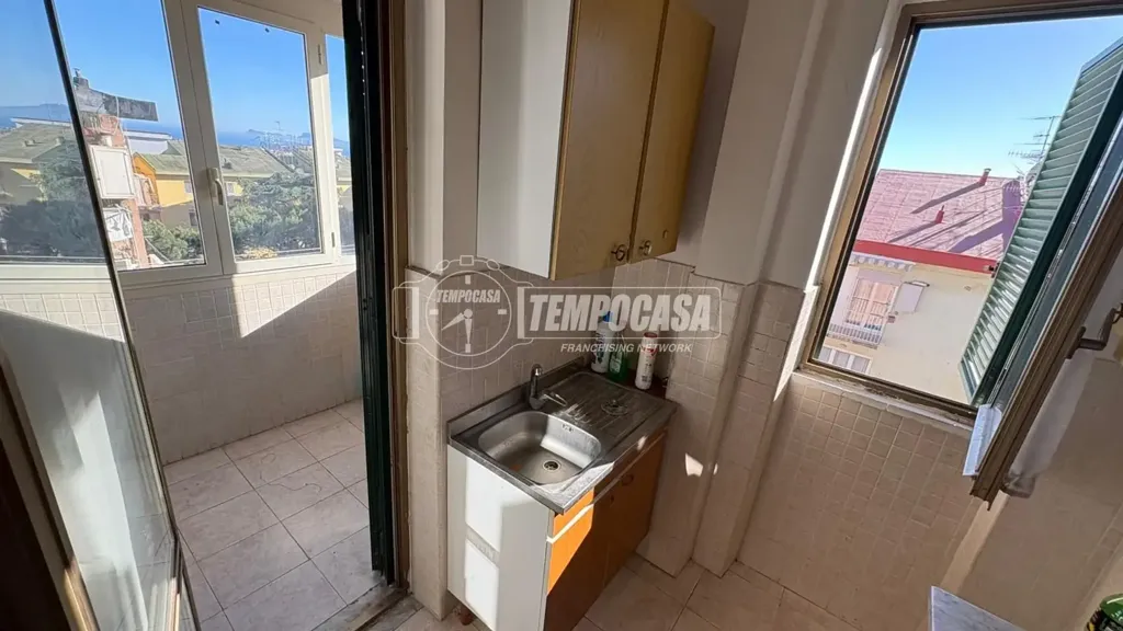 Kitchen - Bright Bilocale with Balcony in Arenella, Naples