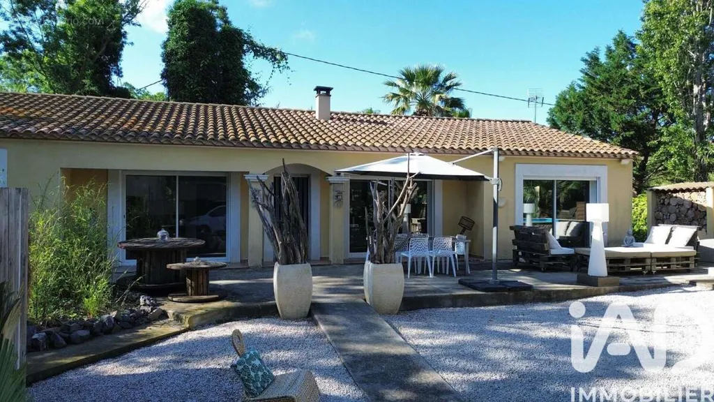 Terrass - Villa with Pool in Agde